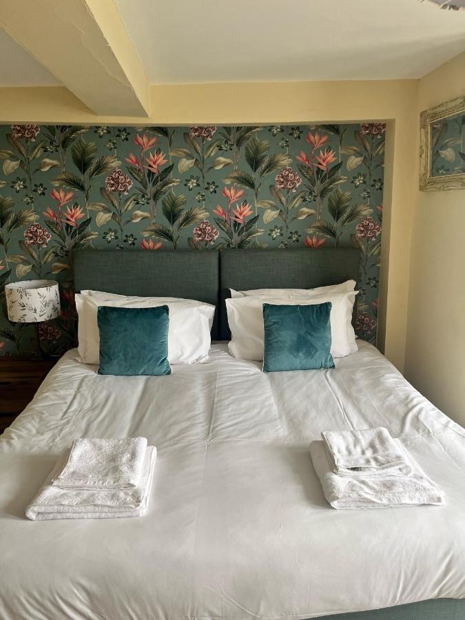 The Lion Hotel Llansantffraid-ym-Mechain Екстер'єр фото